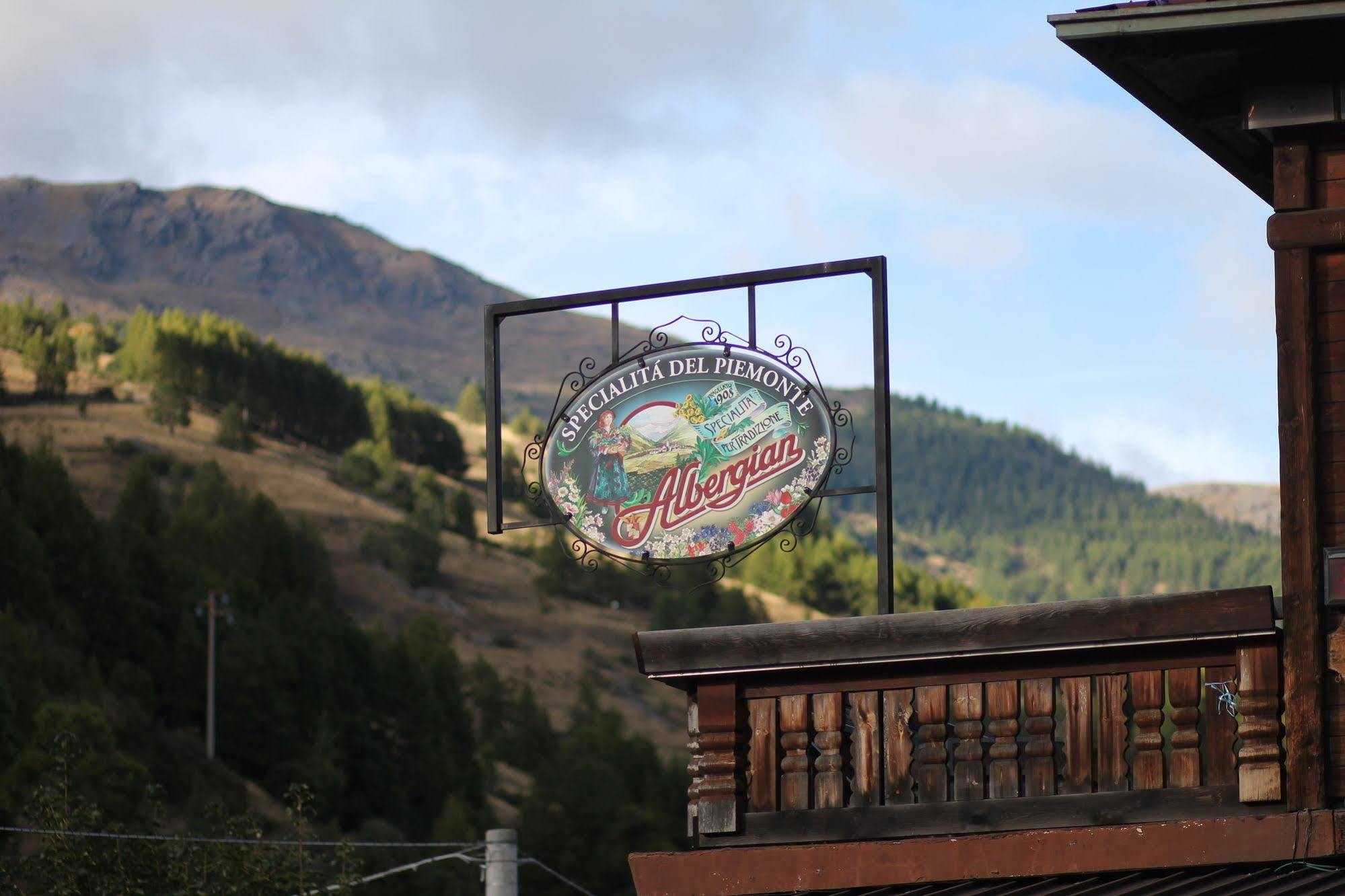 Residence Albergian Pragelato Exterior foto